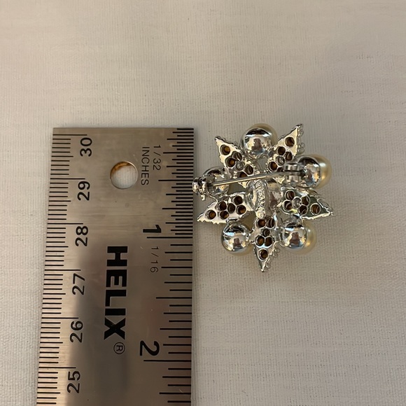 Estate jewelry Marvella brooch - Picture 8 of 8